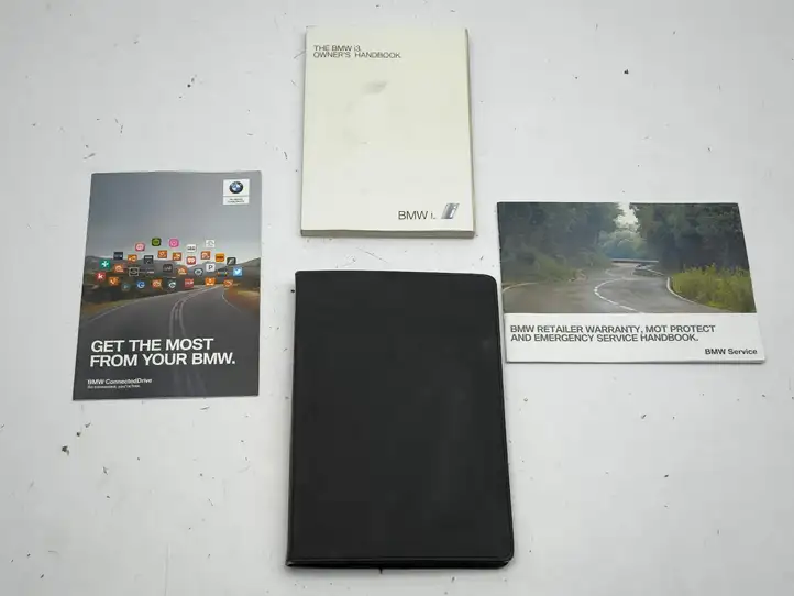 BMW i3 (2013 - ) Сервисная книжка — фото 1
