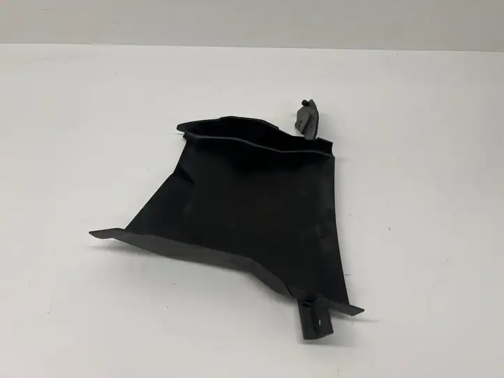 Audi A4 S4 B9 (2015 - 2019) 8W0121764A Кронштейн переднего подкрылка — фото 2