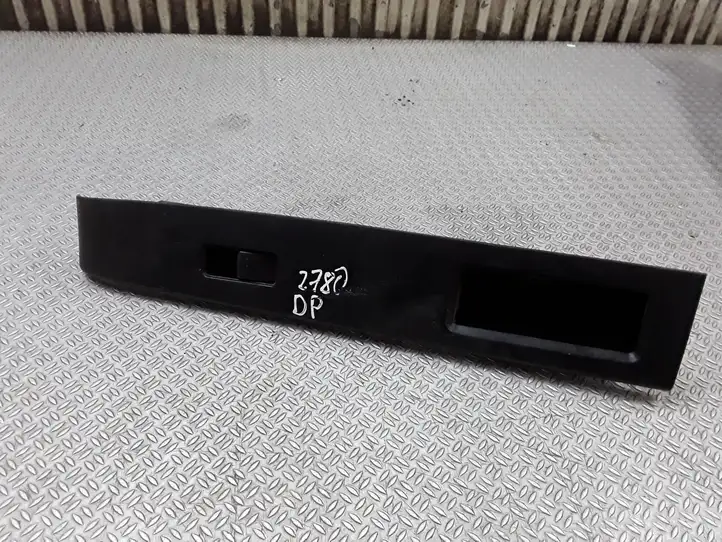 Mazda 5 (2005 - 2010) CC3366370A Кнопка стеклоподъемников — фото 3