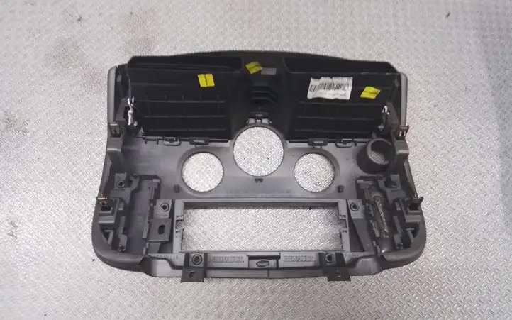 Renault Scenic II - Grand scenic II (2006 - 2009) A8200140713 Отделка блока климат-контроля — фото 3