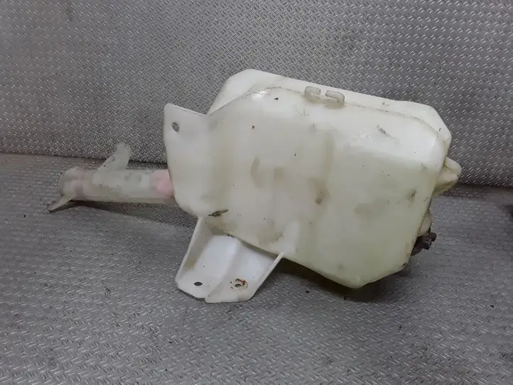 Mitsubishi Grandis (2003 - 2012) Бачок омывателя стекла — фото 2