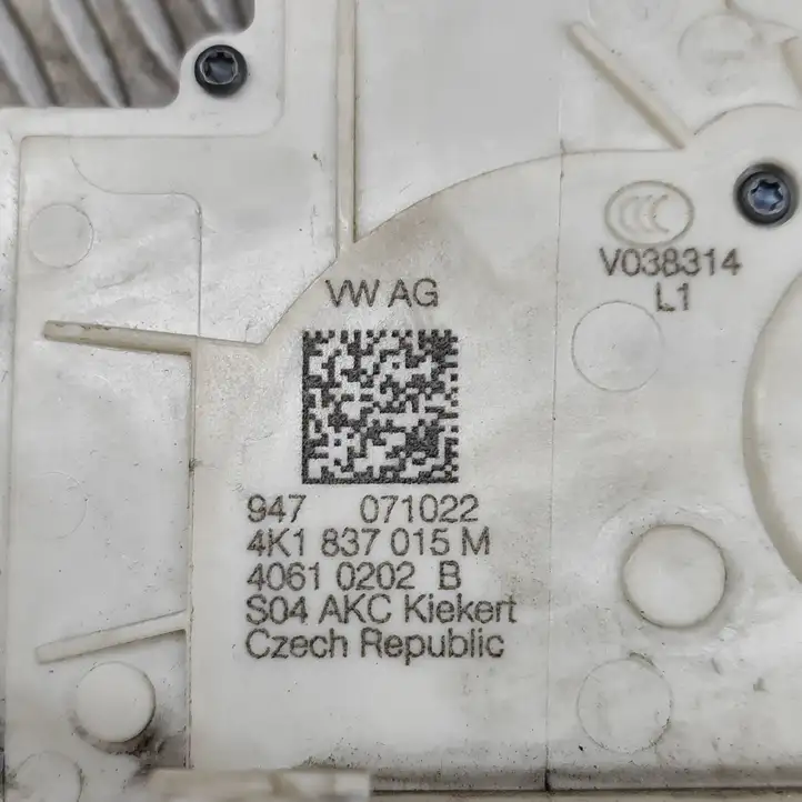 Volkswagen ID.4 (2020 - ) 4K1837015M Замок ручки двери — фото 6