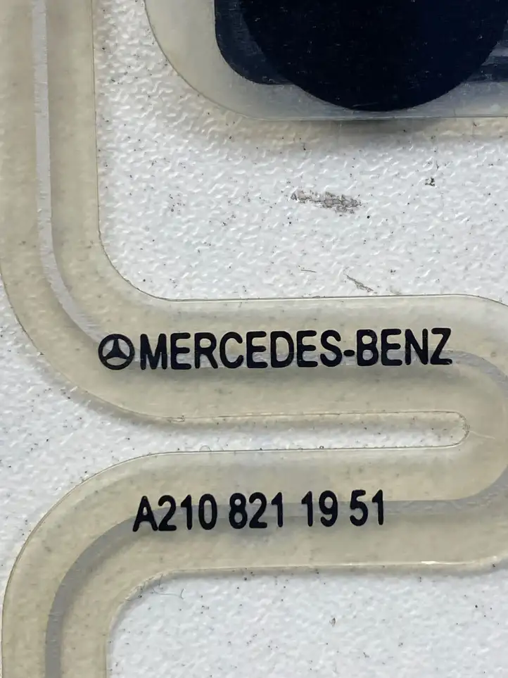 Mercedes-Benz E W210 (1995 - 2002) A2108211951 Датчик занятости сиденья — фото 3