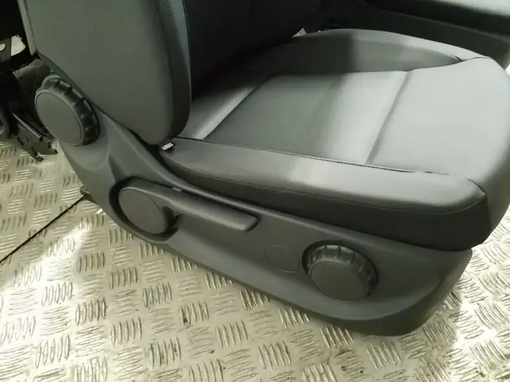 Mercedes-Benz Vito W447 (2014 - ) Комплект салона — фото 11