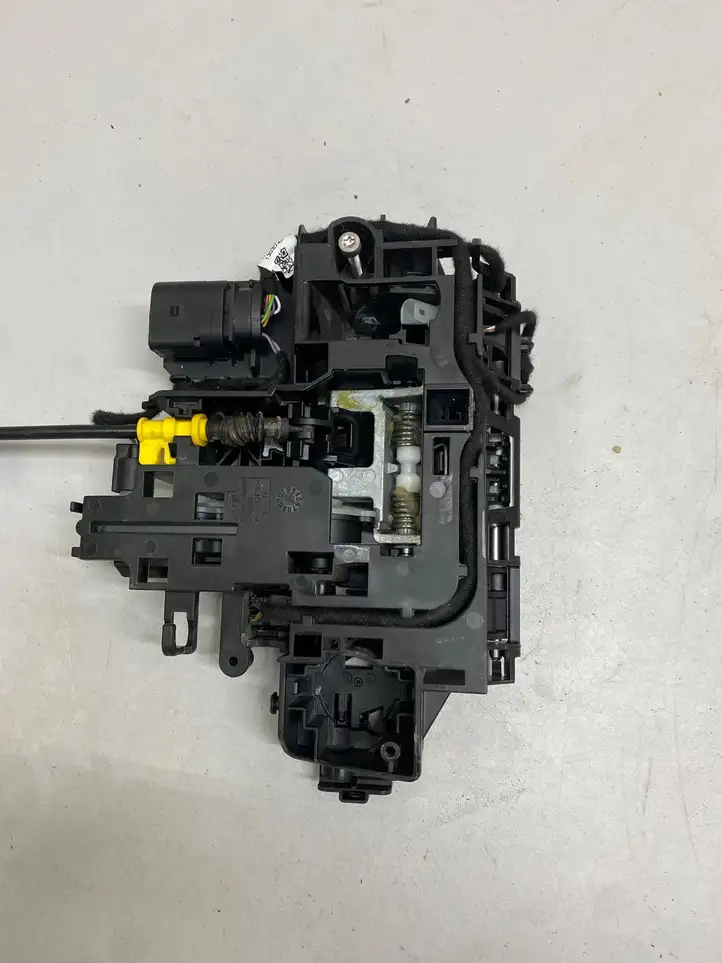 Porsche Taycan 9J1 (2019 - ) 9J1839886 Наружная ручка двери — фото 3