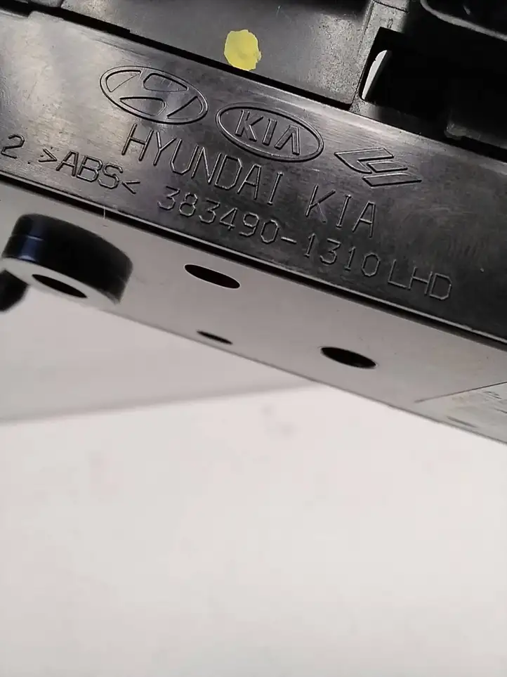 Hyundai ix35 (2009 - 2013) 3834901310 Кнопка стеклоподъемников — фото 4