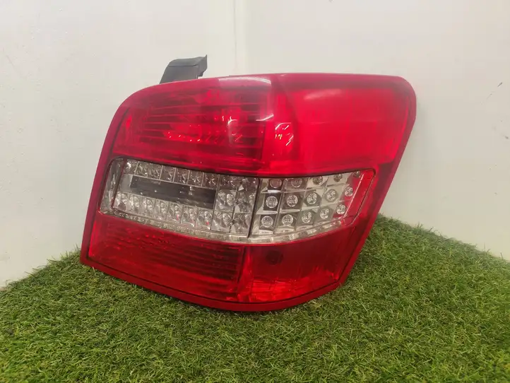 Mercedes-Benz GLK X204 (2008 - 2016) 2048202664 Задний фонарь в кузове — фото 3