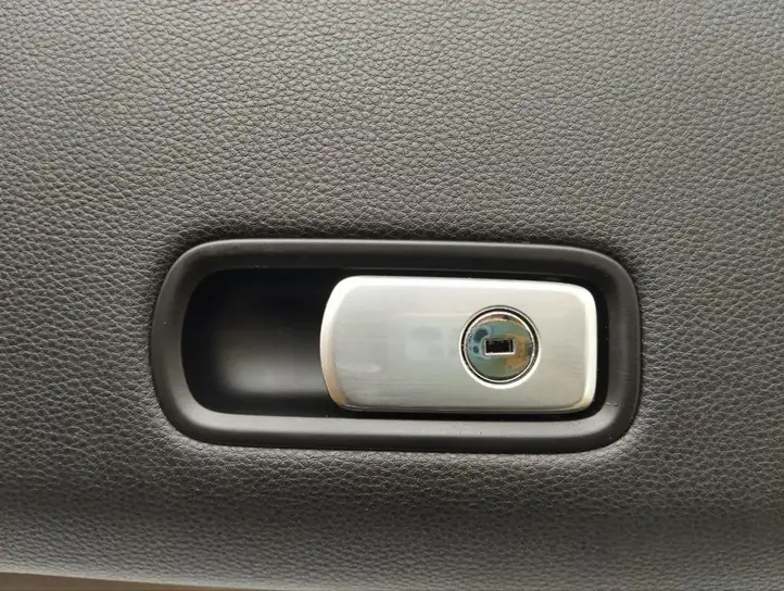 Porsche Panamera (971) (2016 - 2020) 971857095F Бардачок в сборе — фото 3