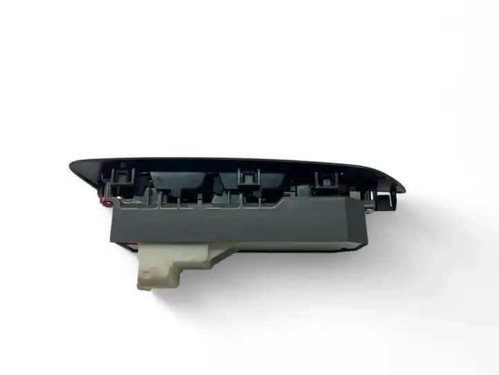 Toyota Auris 150 (2006 - 2012) 8482042190 Блок кнопок стеклоподъемников — фото 3