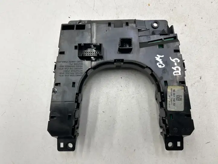Citroen DS5 (2011 - 2018) 96661742ZD Кнопка стеклоподъемников — фото 4