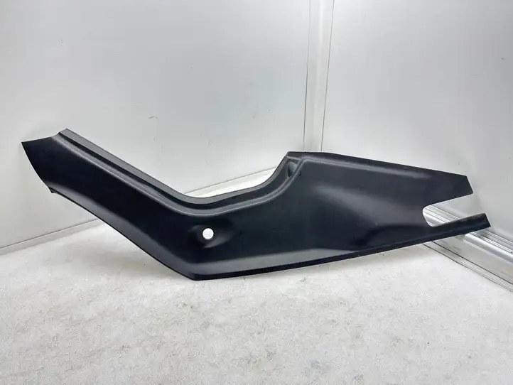 Tesla Model S (2012 - 2016) 100632700E Обшивка бардачка — фото 2