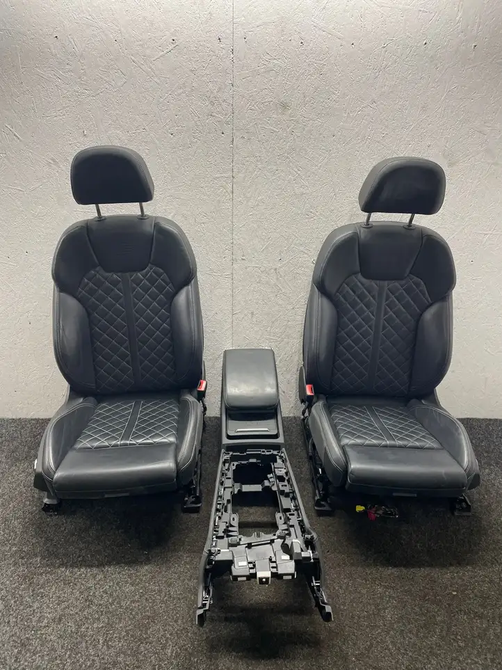Audi Q5 SQ5 (2017 - ) Комплект салона — фото 1