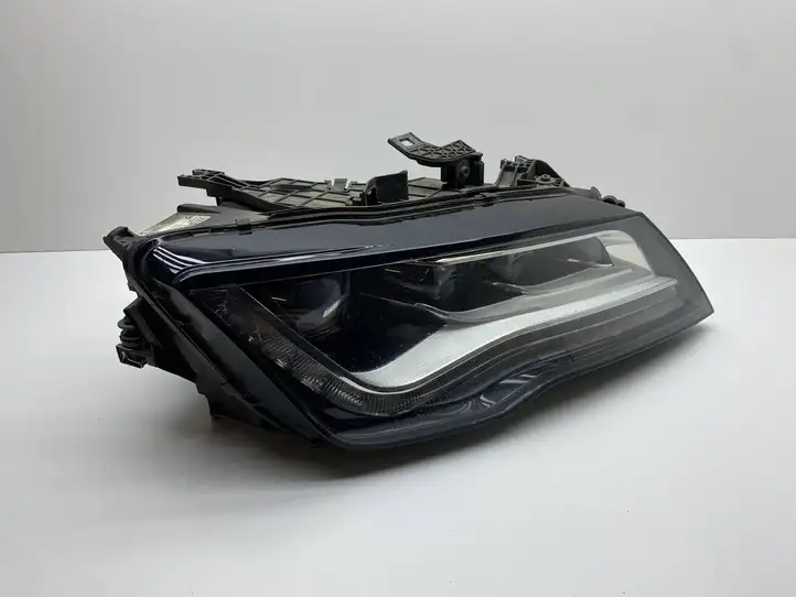 Audi A7 S7 4G (2010 - 2014) 4G8941034B Передняя фара — фото 1