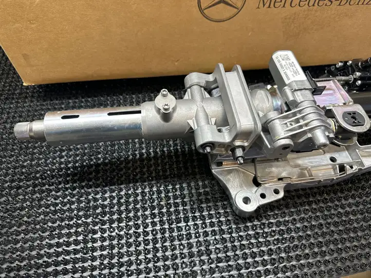 Mercedes-Benz GLE W166/C292 (2015 - 2019) A1664606200 Комплект оси рулевого колеса — фото 2