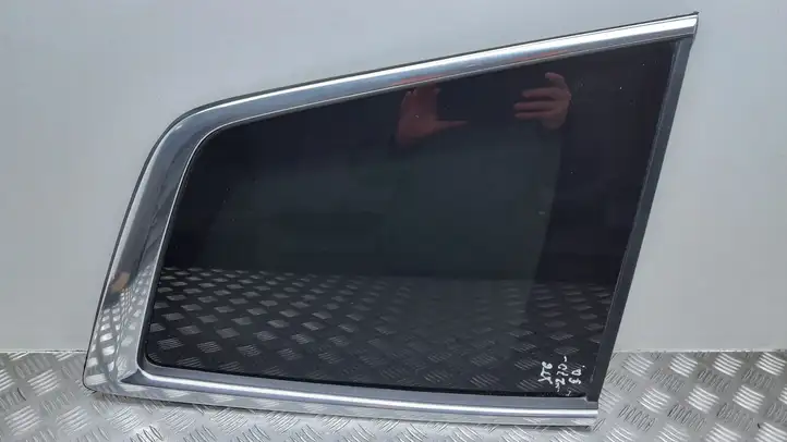 Cadillac XT6 (2019 - ) Заднее боковое стекло — фото 1