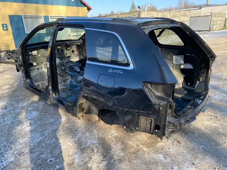 Jeep Grand Cherokee (2010 - 2021) Кузов — фото 1