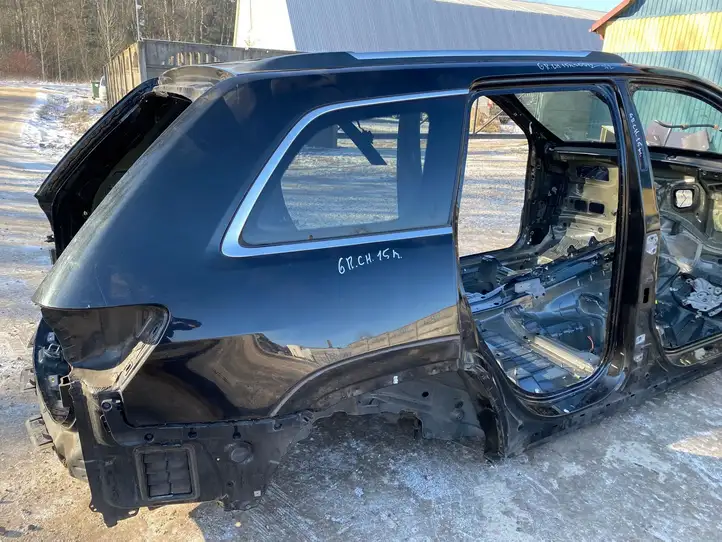 Jeep Grand Cherokee (2010 - 2021) Кузов — фото 3