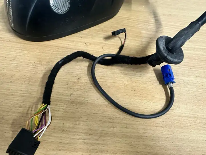 Volkswagen Touareg II (2010 - 2018) 13PIN2PIN Боковое зеркало с электроприводом — фото 7
