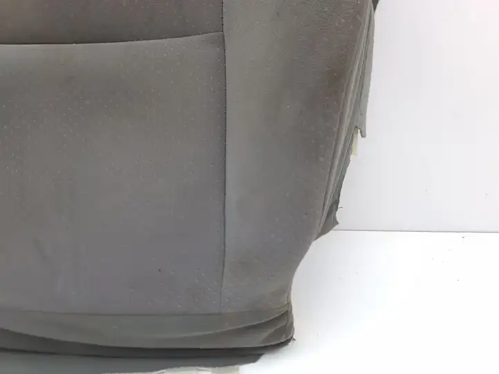 Toyota Prius (XW20) (2003 - 2009) Нижняя часть сиденья водителя — фото 10