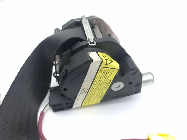 Maserati Quattroporte (2003 - 2008) 33045978 Задний ремень безопасности — фото 6