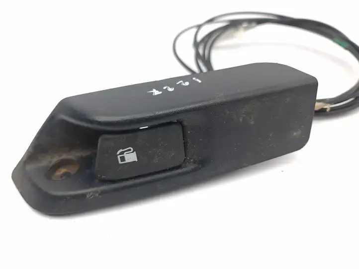 Toyota Prius (XW20) (2003 - 2009) Ручка открытия лючка бензобака — фото 5