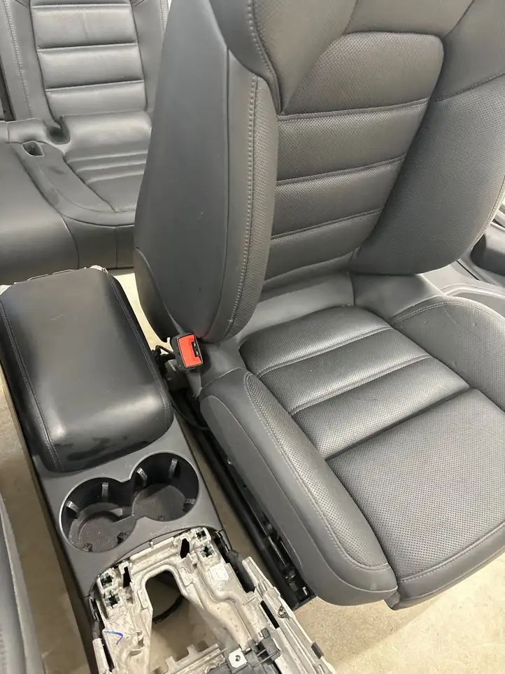 Porsche Macan (95B) (2019 - ) Комплект салона — фото 25