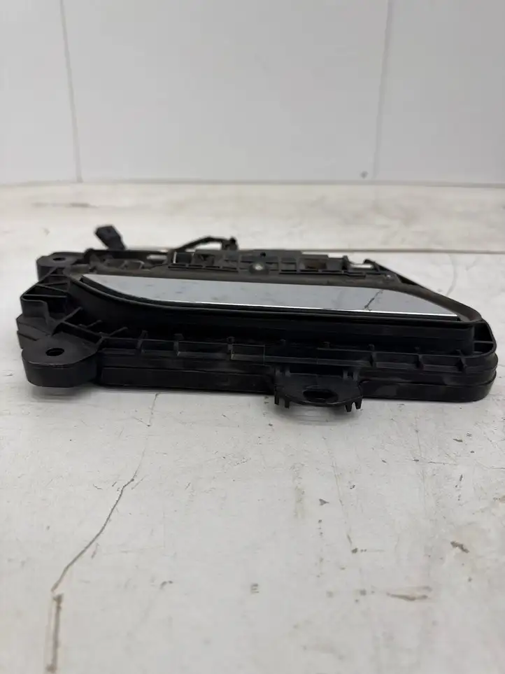 Tesla Model S (2012 - 2016) 106638000A Наружная ручка двери — фото 5