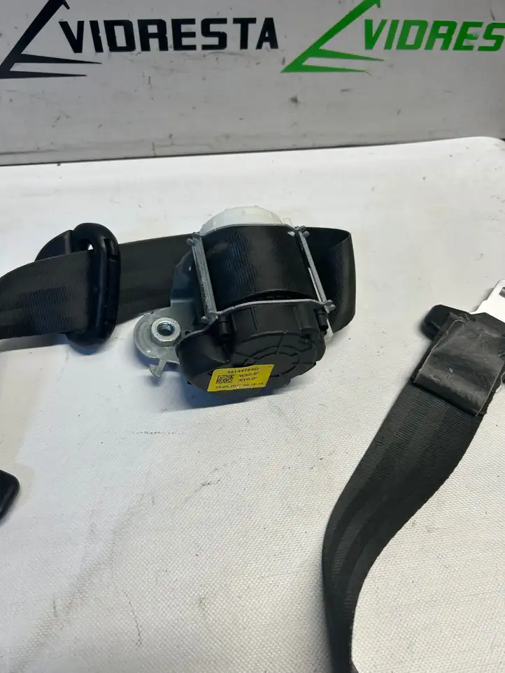 Opel Vivaro (2014 - 2018) 34144154D Задний ремень безопасности — фото 2