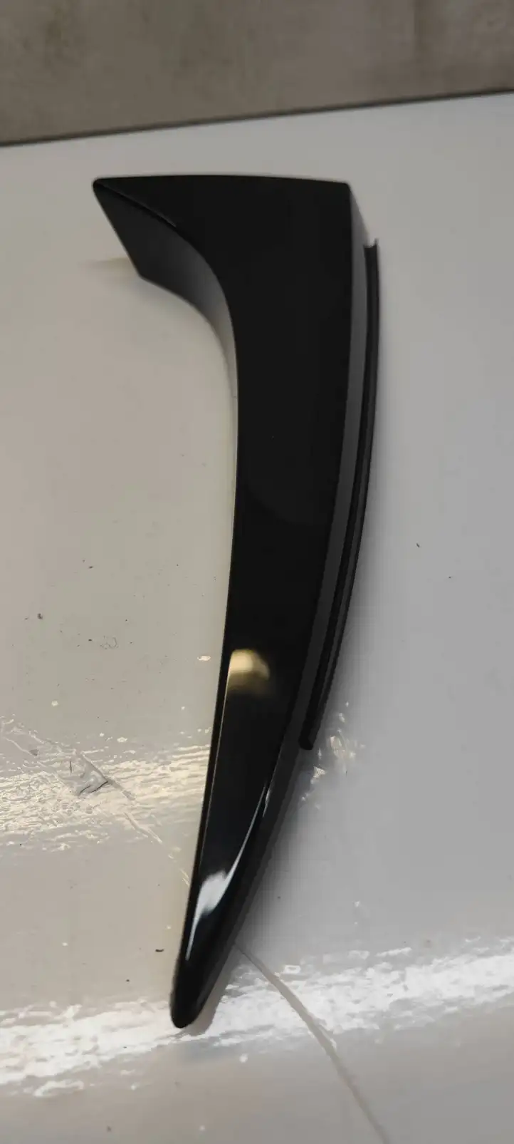 Toyota Corolla E210 E21 (2018 - ) 7608702091 Накладка заднего стекла — фото 1