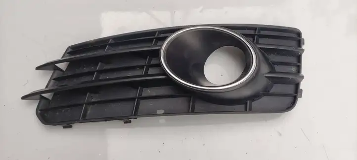 Audi A7 S7 4G (2010 - 2014) 4G8807681A Нижняя решетка переднего бампера — фото 1