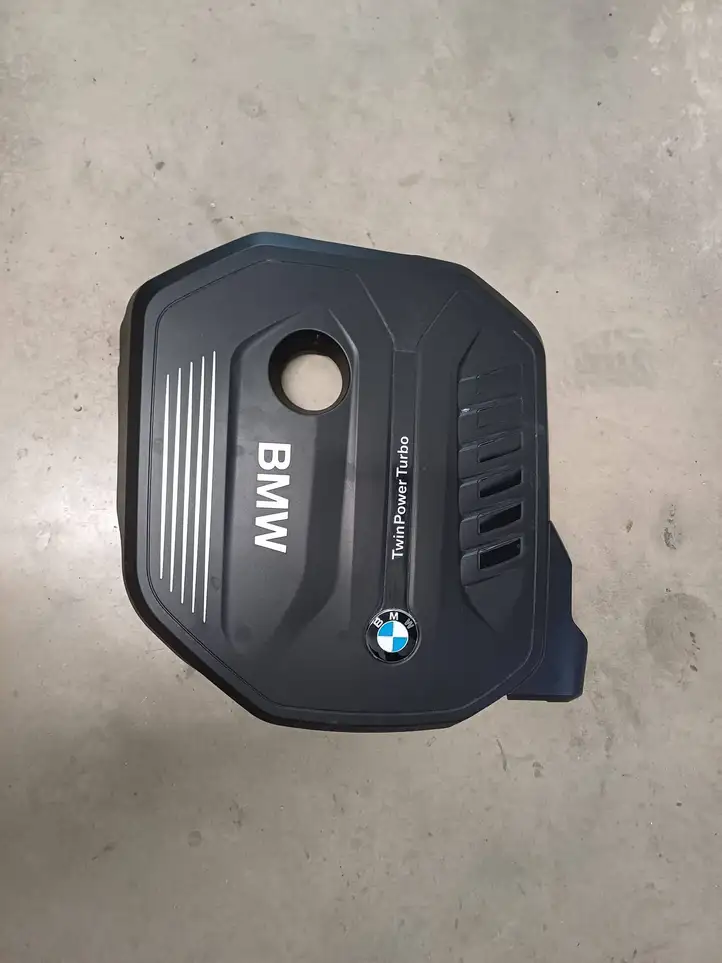 BMW 3 F30 F35 F31 (2012 - 2018) 11128616573 Крышка двигателя декоративная — фото 2