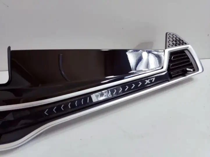BMW X7 G07 (2018 - ) 8088442 Декоративная планка — фото 6