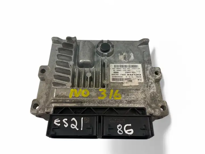 Ford Focus (2015 - 2019) DS7112B684XB Блок управления двигателем (ECU) — фото 2