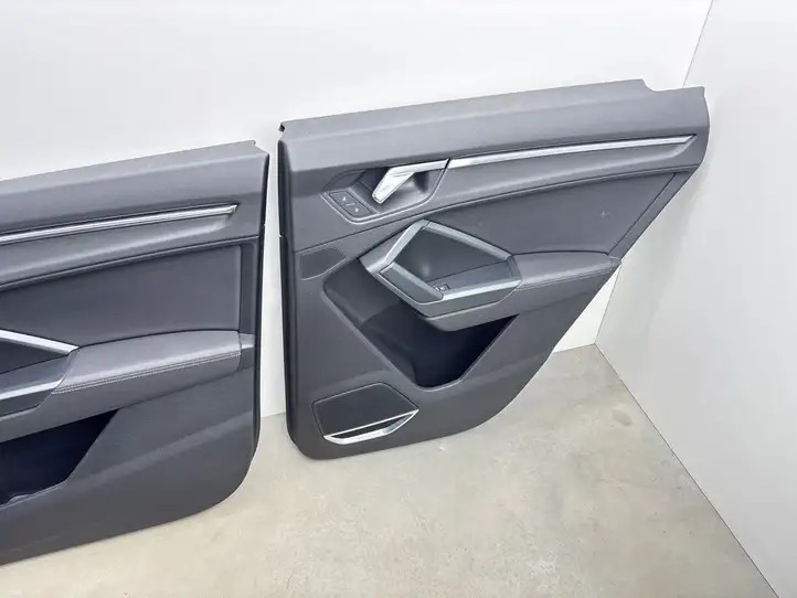 Audi Q3 F3 (2018 - ) Комплект салона — фото 14