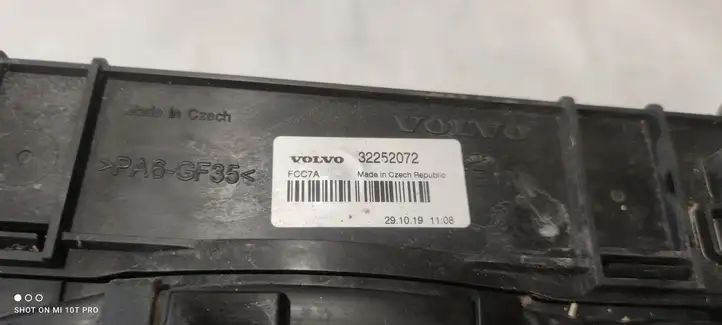 Volvo XC90 (2014 - 2019) 32252072 Дополнительный радиатор охлаждения — фото 4