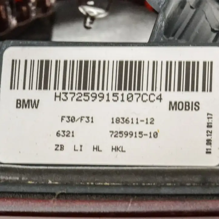 BMW 3 F30 F35 F31 (2012 - 2018) Задний фонарь в кузове — фото 8