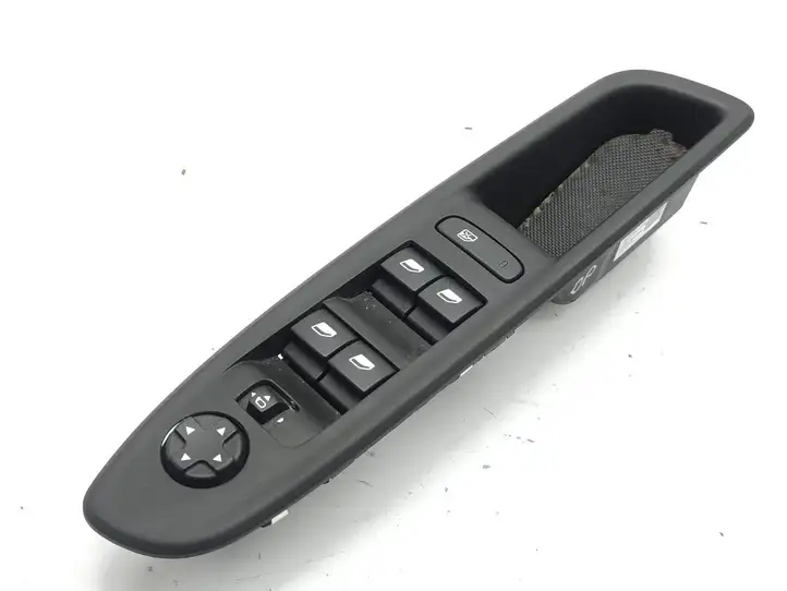 Jeep Avenger (2022 - ) 98421760ZD Блок кнопок стеклоподъемников — фото 3