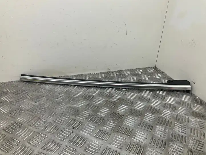 Audi A5 8T 8F (2007 - 2011) 8F0853763E Облицовка заднего бокового стекла — фото 1