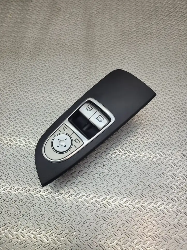 Mercedes-Benz Vito W447 (2014 - ) A2059050202 Блок кнопок стеклоподъемников — фото 1