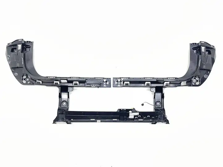 BMW X1 F48 F49 (2015 - 2022) 61357391042 Кронштейн заднего бампера — фото 1
