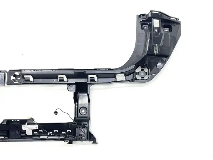 BMW X1 F48 F49 (2015 - 2022) 61357391042 Кронштейн заднего бампера — фото 2