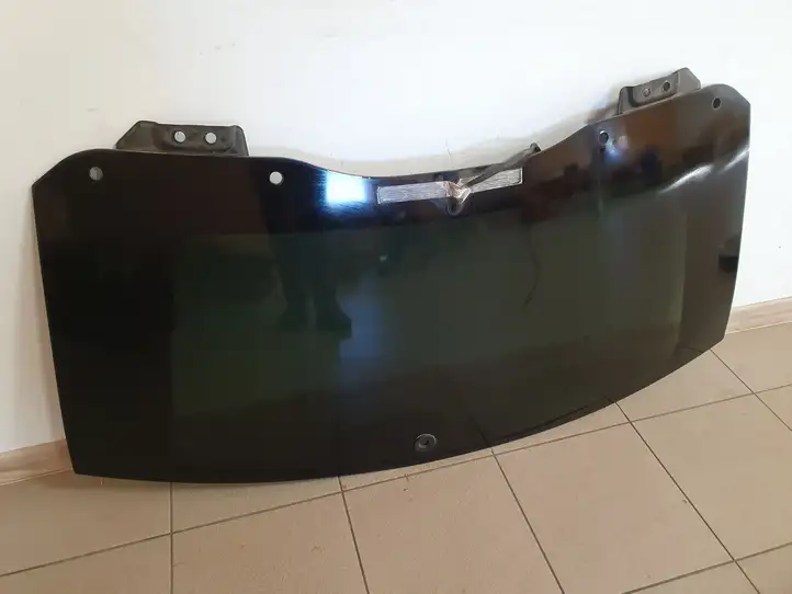 Jeep Grand Cherokee (2010 - 2021) Открывающееся стекло крышки багажника — фото 8