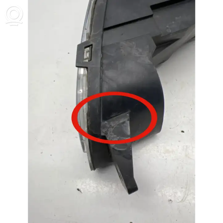 Jeep Cherokee (2013 - 2017) 68273053AC Передняя противотуманная фара — фото 5