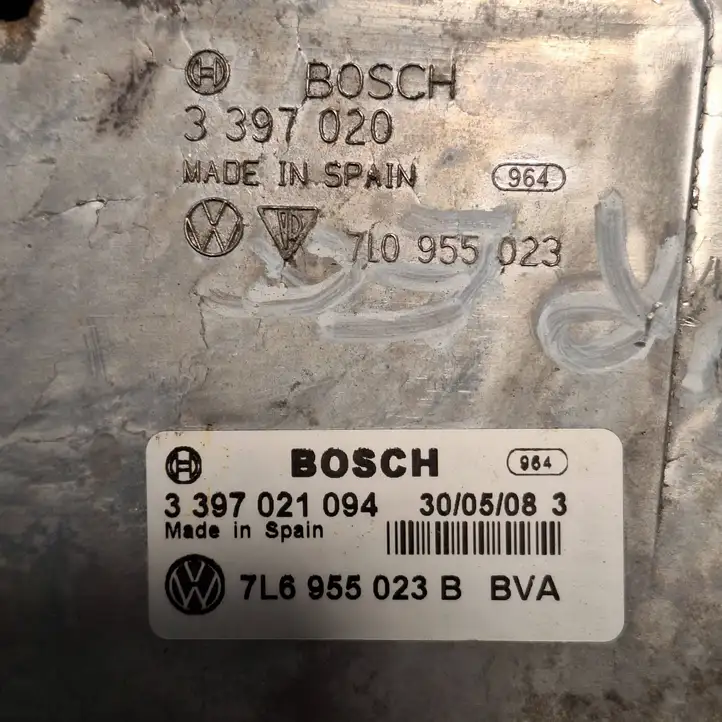 Volkswagen Touareg I (2002 - 2010) 7L0955023 Комплект механизма стеклоочистителей — фото 7
