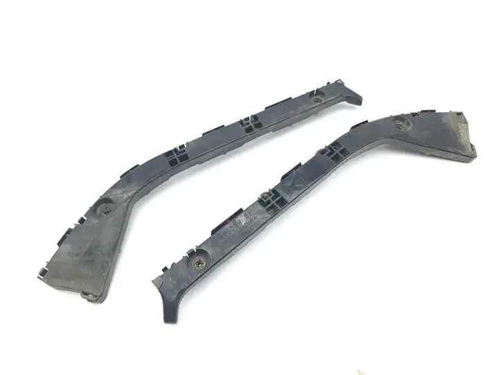 Toyota Prius (XW20) (2003 - 2009) 5257547011 Кронштейн заднего бампера — фото 1