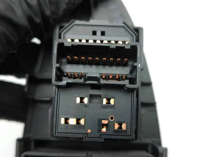 Nissan 370Z (2008 - 2014) 254011ER0A Кнопка стеклоподъемников — фото 3