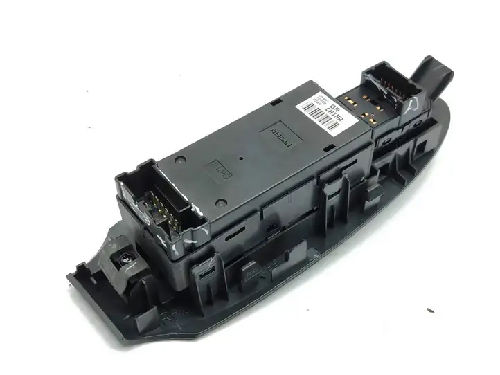Nissan 370Z (2008 - 2014) 254011ER0A Кнопка стеклоподъемников — фото 5