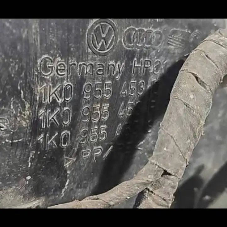 Volkswagen Golf VI (2009 - 2013) 1K0955453 Бачок омывателя стекла — фото 3