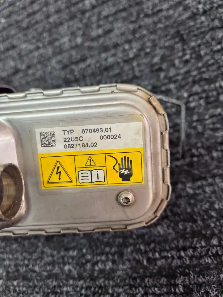 BMW 3 F30 F35 F31 (2012 - 2018) 6827184 Электроподогрев двигателя — фото 4