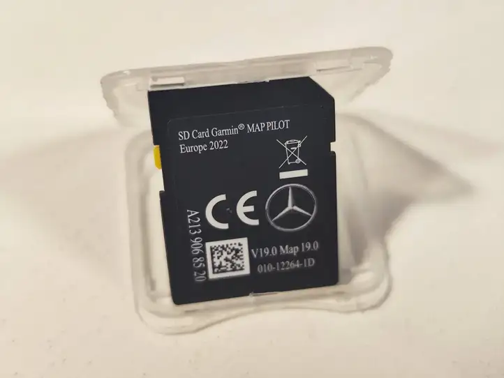 Mercedes-Benz C AMG W205 (2014 - ) a2139068520 Навигационные карты CD/DVD — фото 2